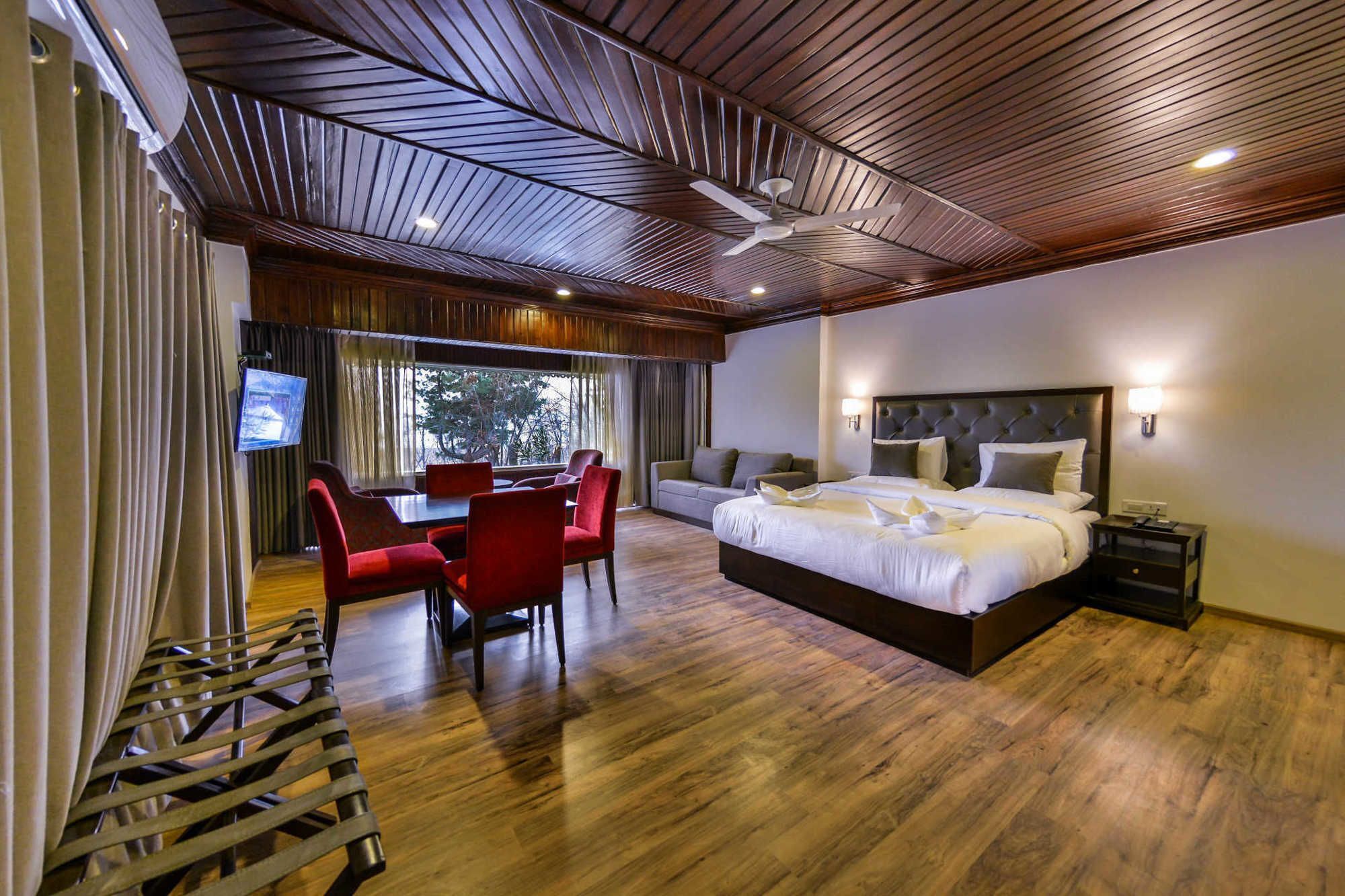Hotel Metropolis Srīnagar Extérieur photo