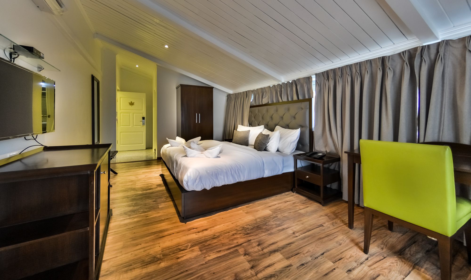 Hotel Metropolis Srīnagar Extérieur photo